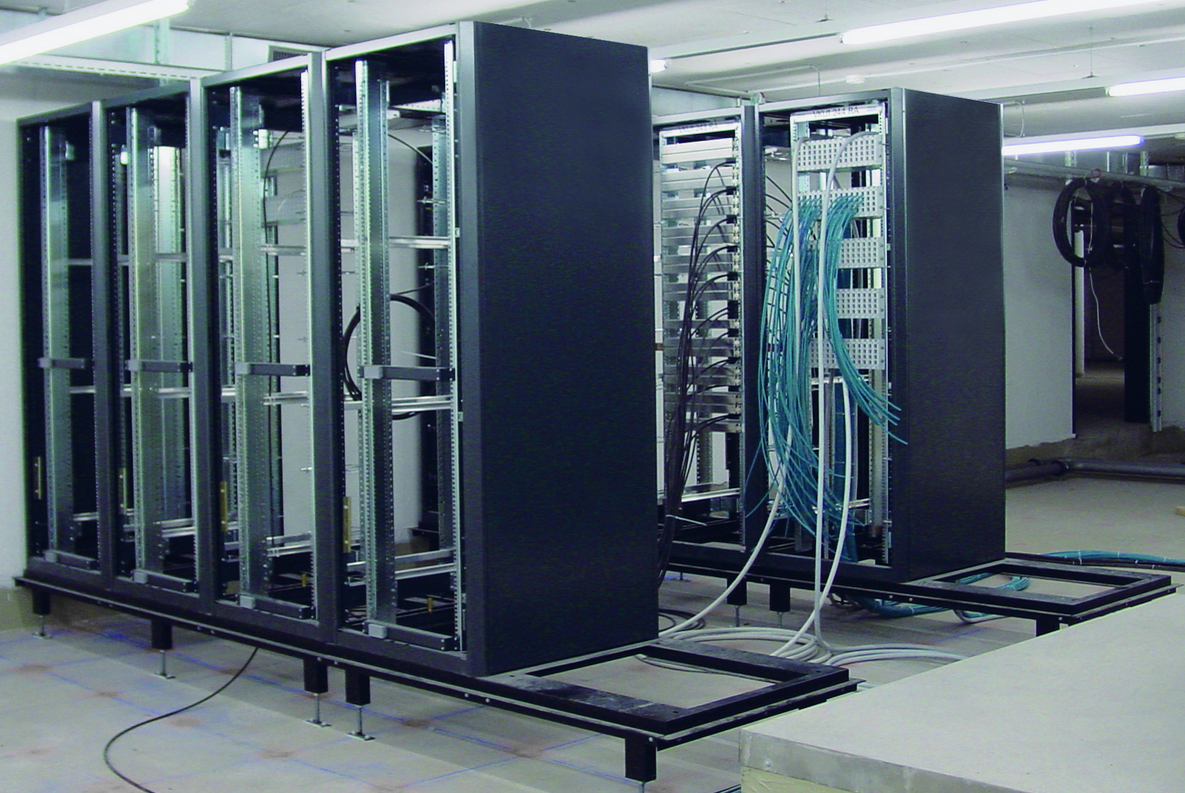 WISAR 19Zoll Technik Hohlbodenrahmen Rackmontage